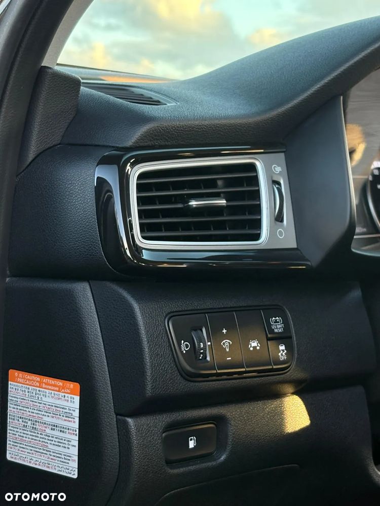 Kia Niro 1.6 GDI Hybrid L - 27