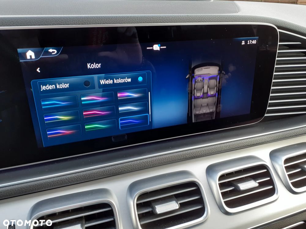 Mercedes-Benz GLE 300 d 4Matic 9G-TRONIC AMG Line - 37