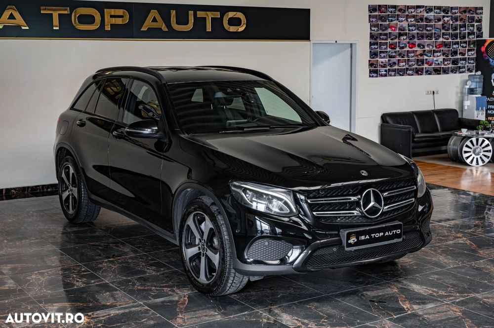Mercedes-Benz GLC 250 4MATIC 9G-TRONIC AMG Line - 37