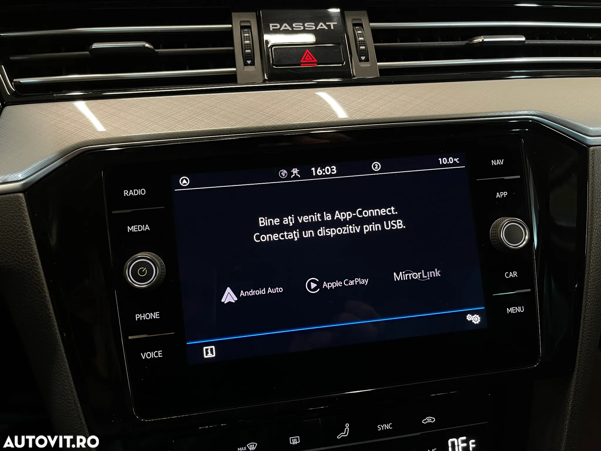 Volkswagen Passat Variant 2.0 TDI DSG Comfortline - 17