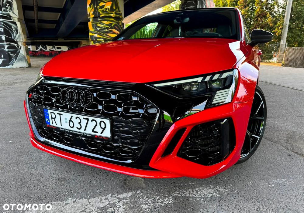 Audi RS3 Limousine - 6