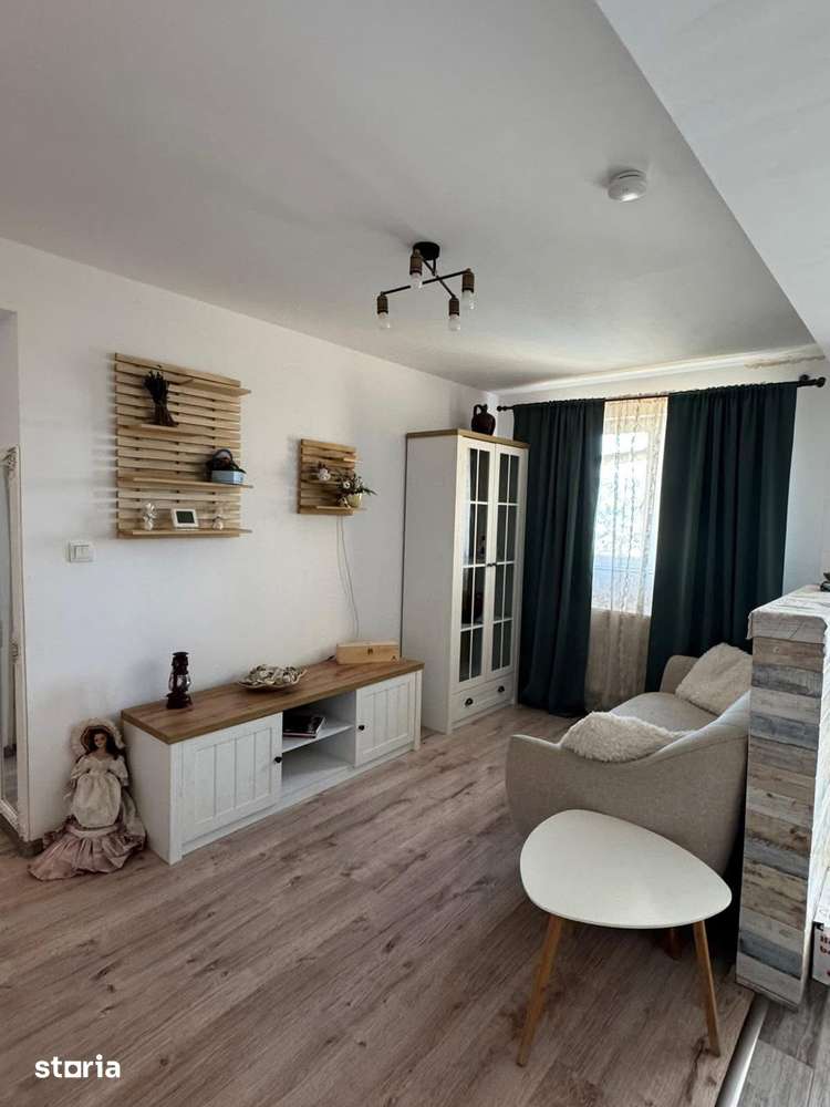 Apartament tip mansardă , finisată, mobilată, pe 2 nivele , 70 mp — fotografia 1