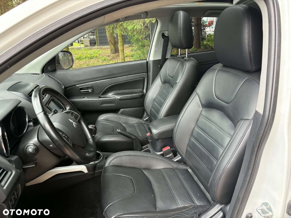 Mitsubishi ASX - 11