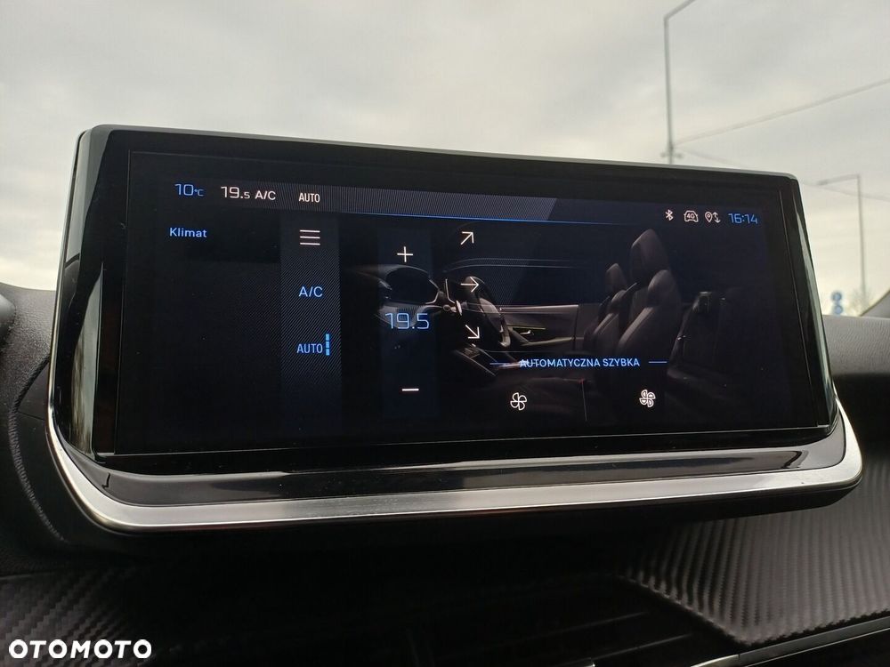 Peugeot 2008 - 22