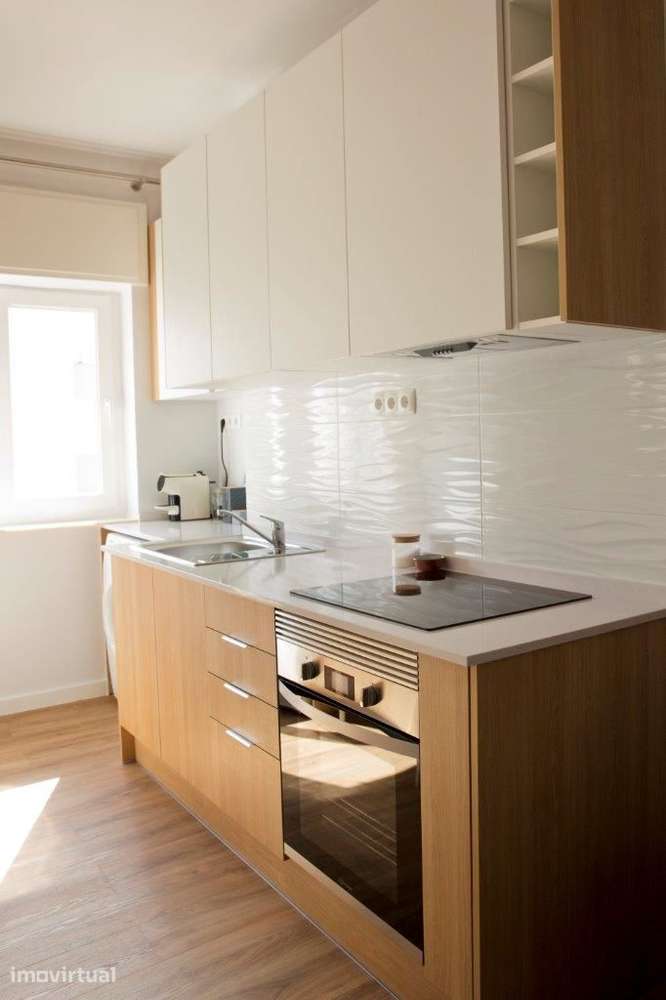 T1 totalmente remodelado, mobilado e equipado - junto à praia - Grande imagem: 3/23