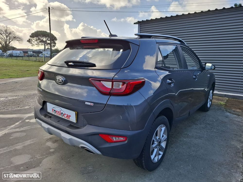 Kia Stonic 1.0 T-GDI Urban - 10