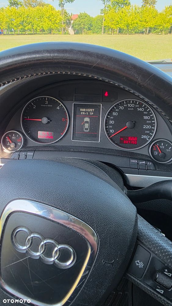 Audi A4 Avant 2.0 TDI DPF - 12