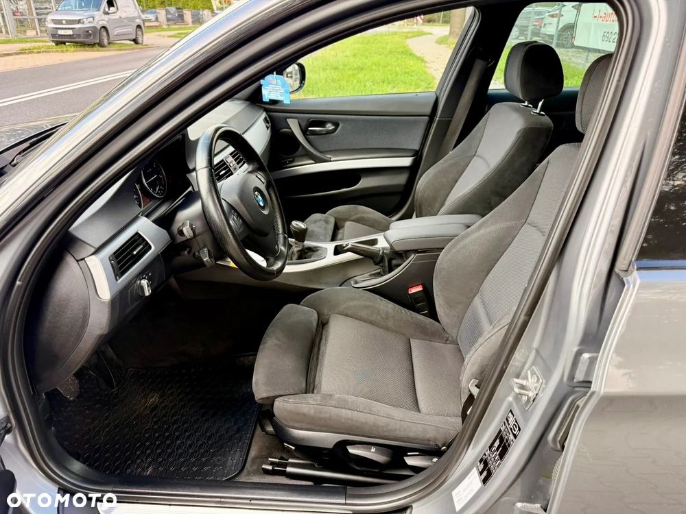 BMW Seria 3 - 13