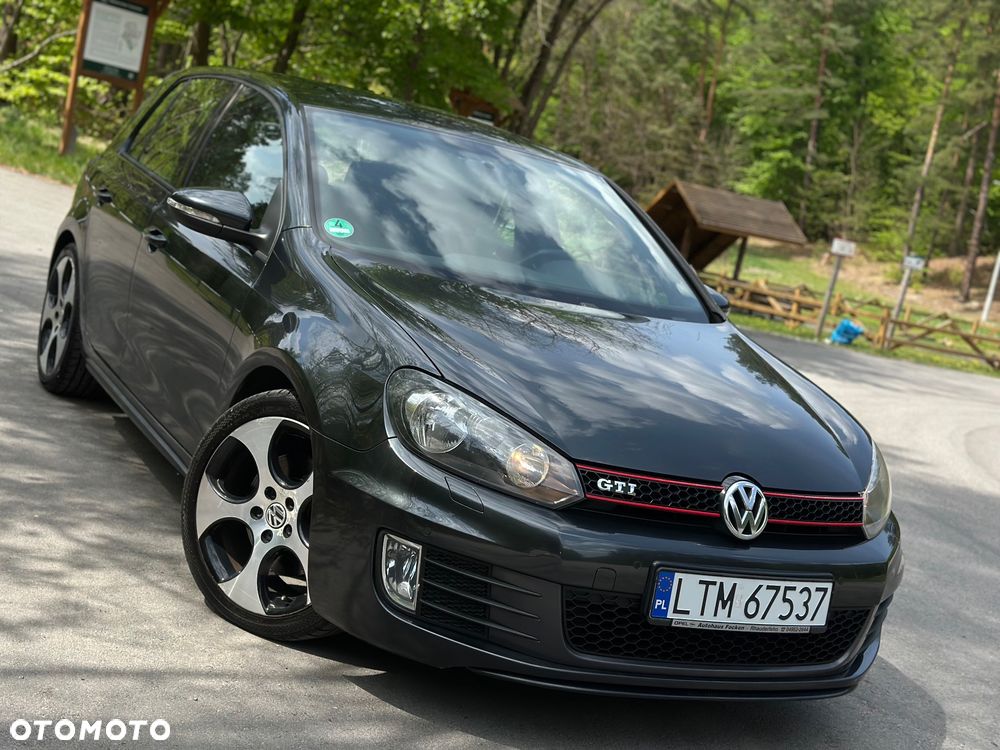 Volkswagen Golf 2.0 GTI