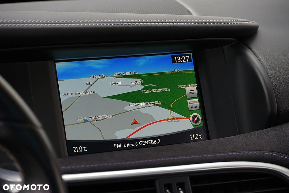 Infiniti Q30 2.0t DCT AWD Sport - 29
