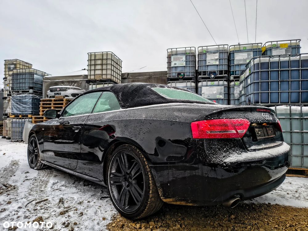 Audi A5 Cabrio - 13