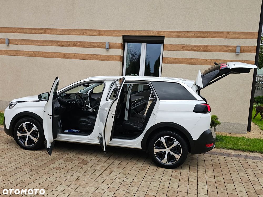Peugeot 5008 - 19