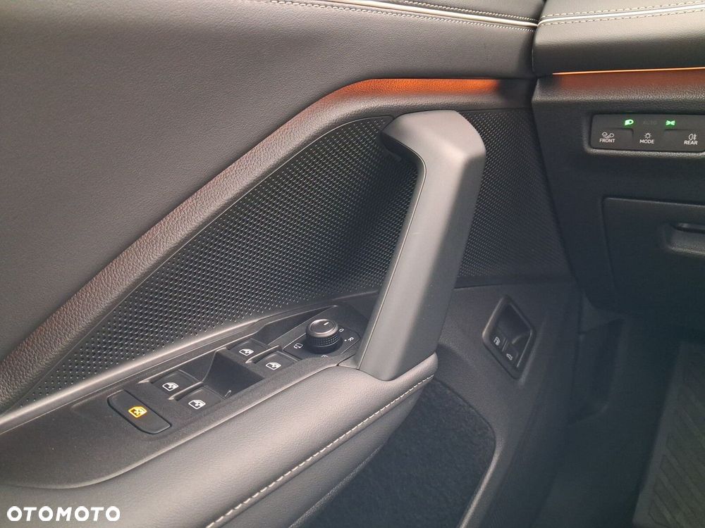 Volkswagen Tiguan - 15