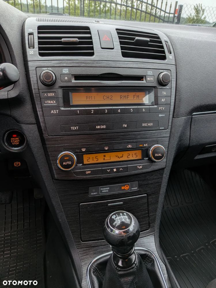 Toyota Avensis 2.2 D-CAT 2010 - 21
