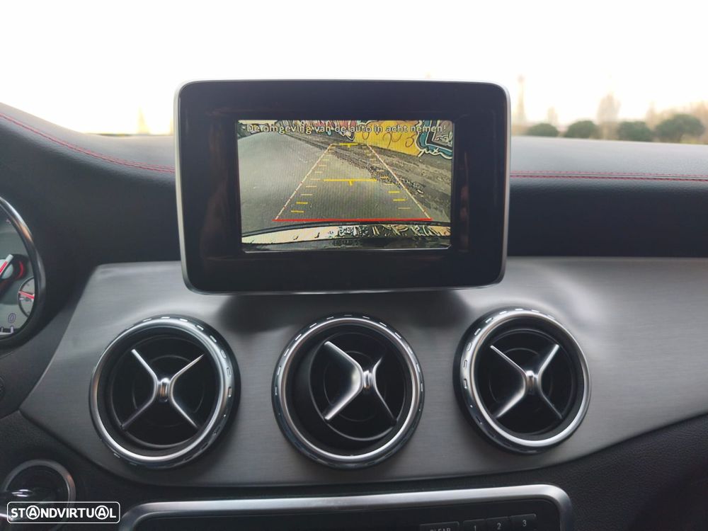 Mercedes-Benz GLA 200 (CDI) d 7G-DCT AMG Line - 11