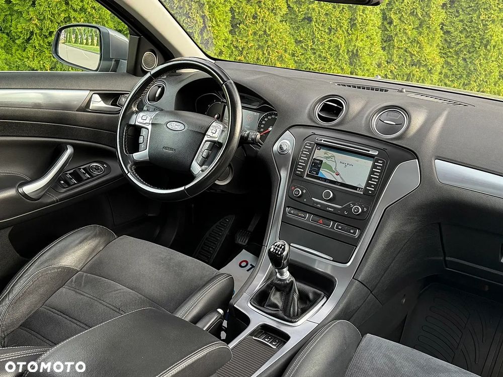 Ford Mondeo 1.6 TDCi Platinium X Plus (Titanium) - 16