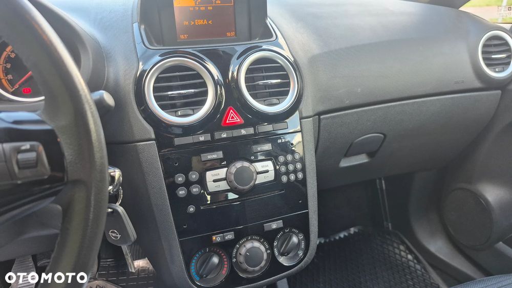Opel Corsa 1.2 16V Enjoy - 20