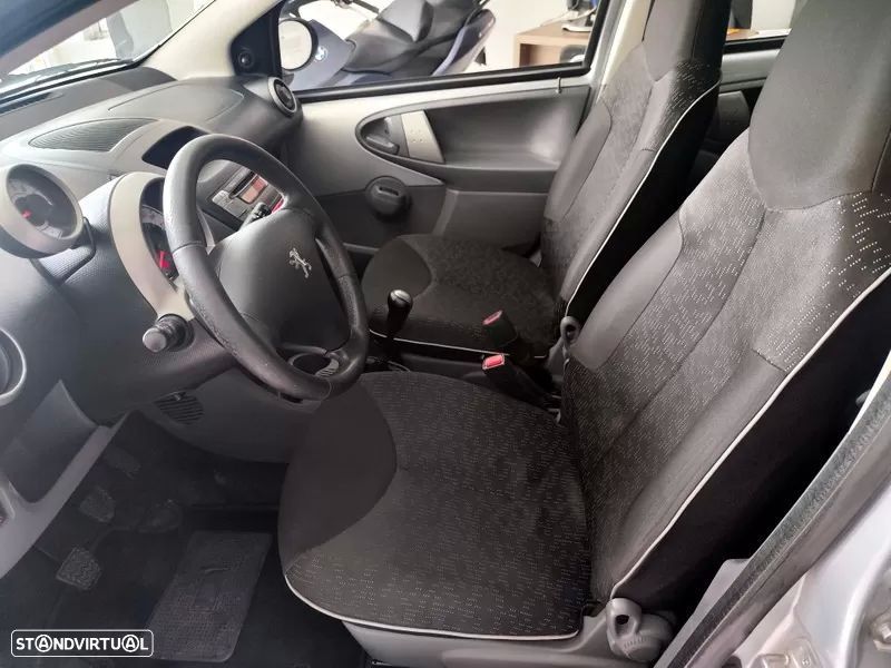 Peugeot 107 1.0 Black&Silver - 4