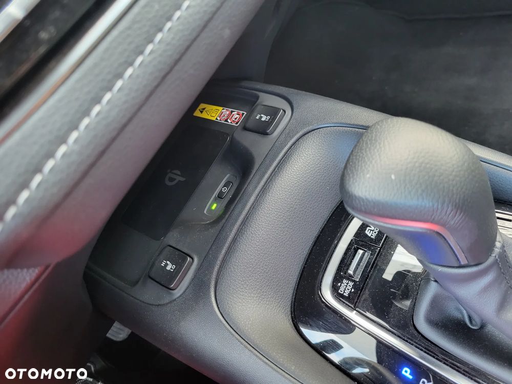 Toyota Corolla 1.8 Hybrid Style - 26