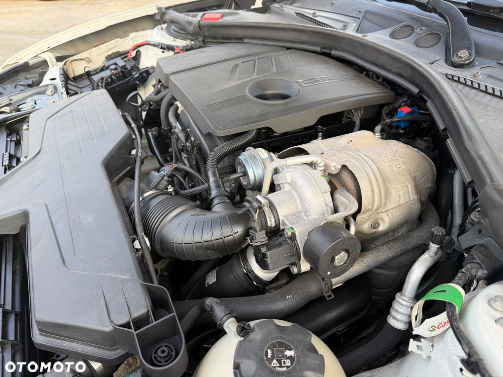 BMW Seria 1 114i - 13