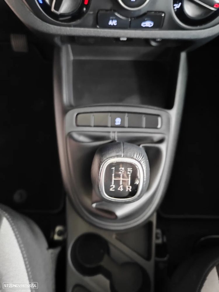 Hyundai i10 1.0 Comfort - 34