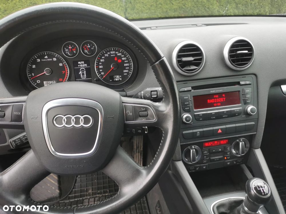 Audi A3 Sportback 1.6 Attraction - 13