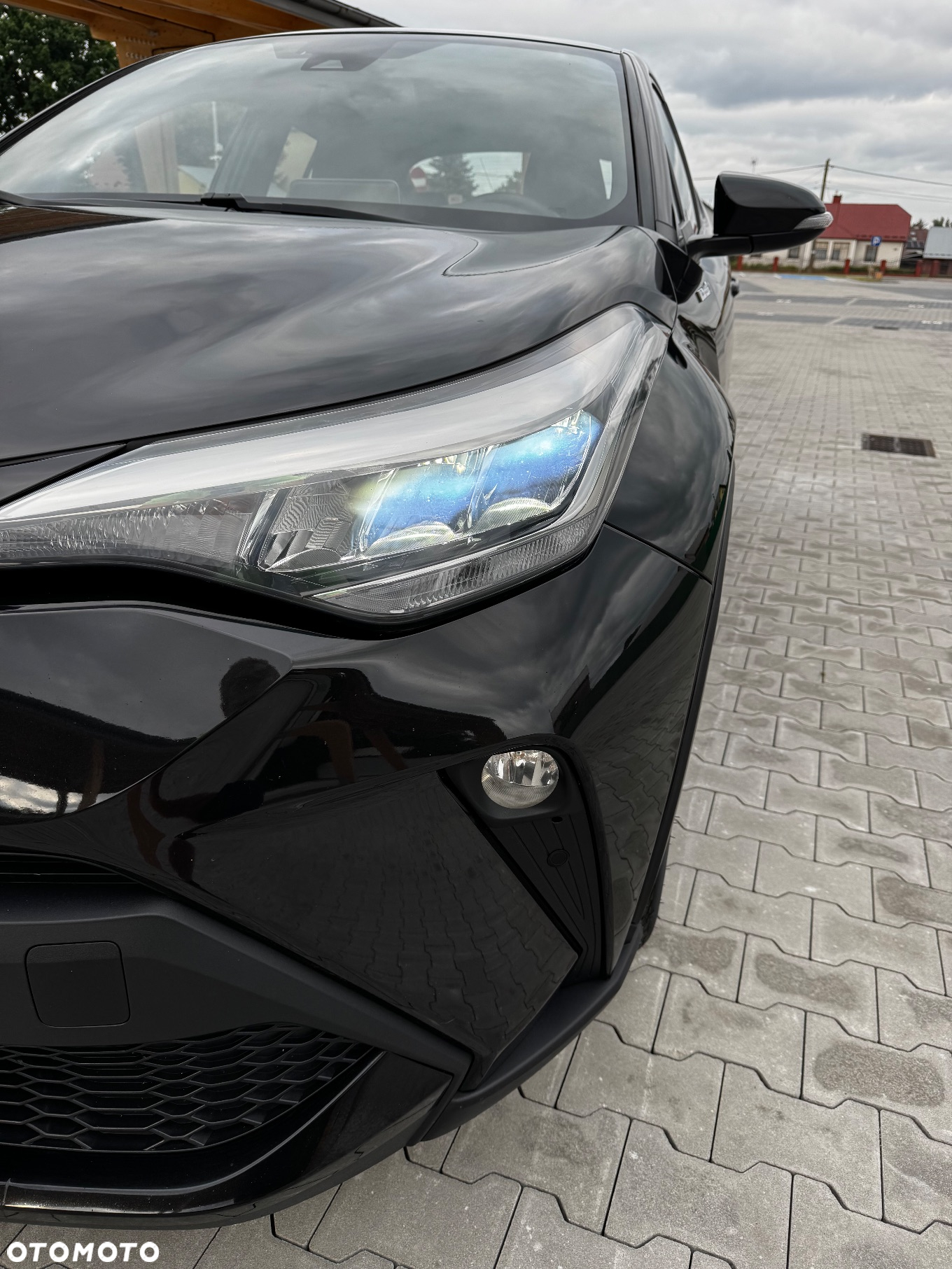 Toyota C-HR Hybrid Style - 26