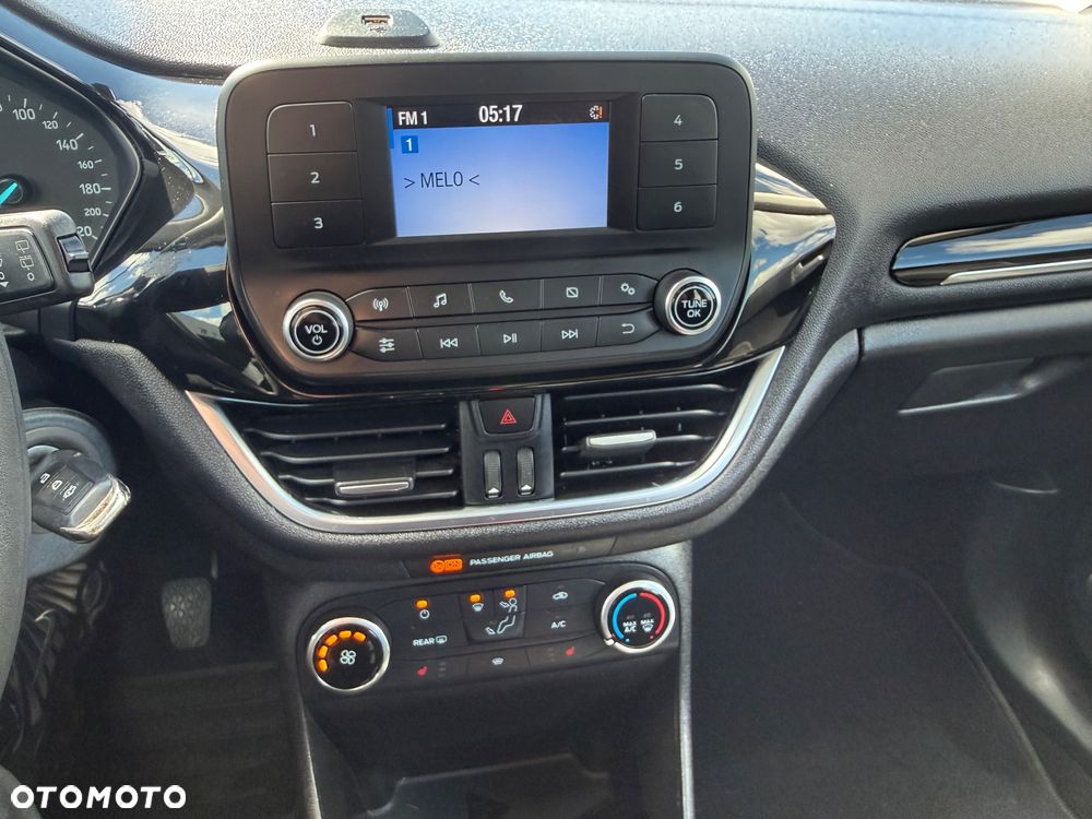 Ford Fiesta 1.1 S&S COOL&CONNECT - 8