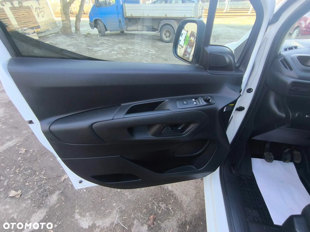 Citroën Berlingo XL Control - 9