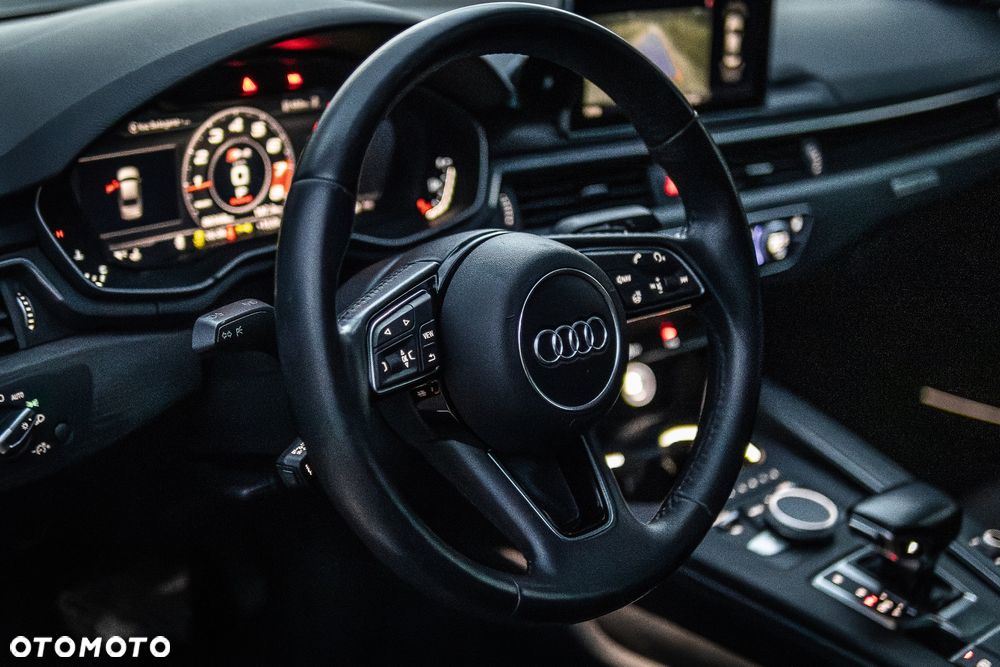 Audi A4 Limousine - 12