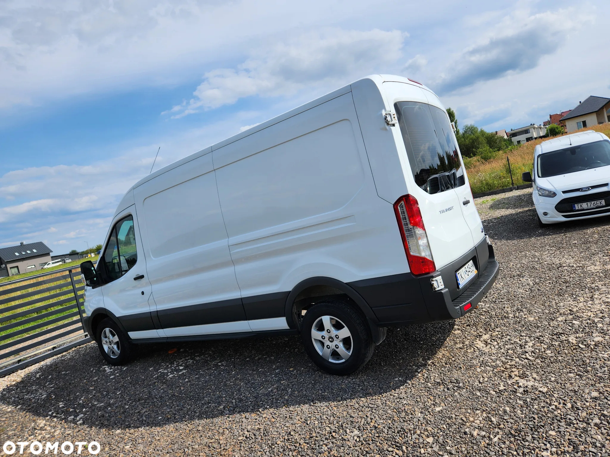Ford Transit - 13