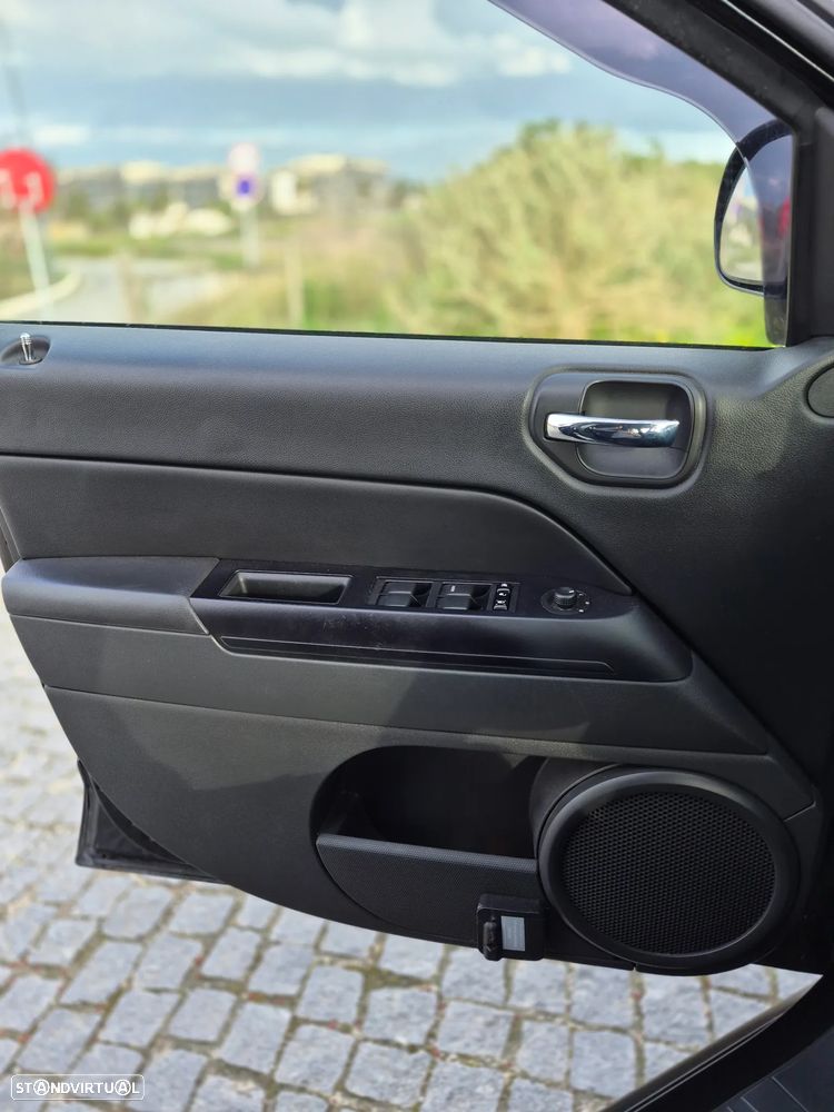 Jeep Compass 2.0I 4x2 Limited - 12