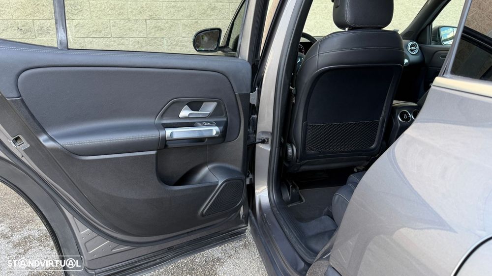Mercedes-Benz GLB 200 d - 38
