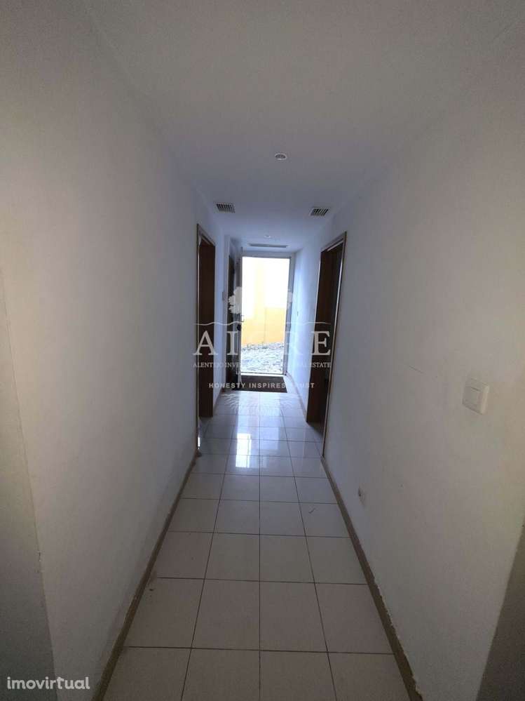 Moradia no Centro Histórico de Évora - Grande imagem: 2/17