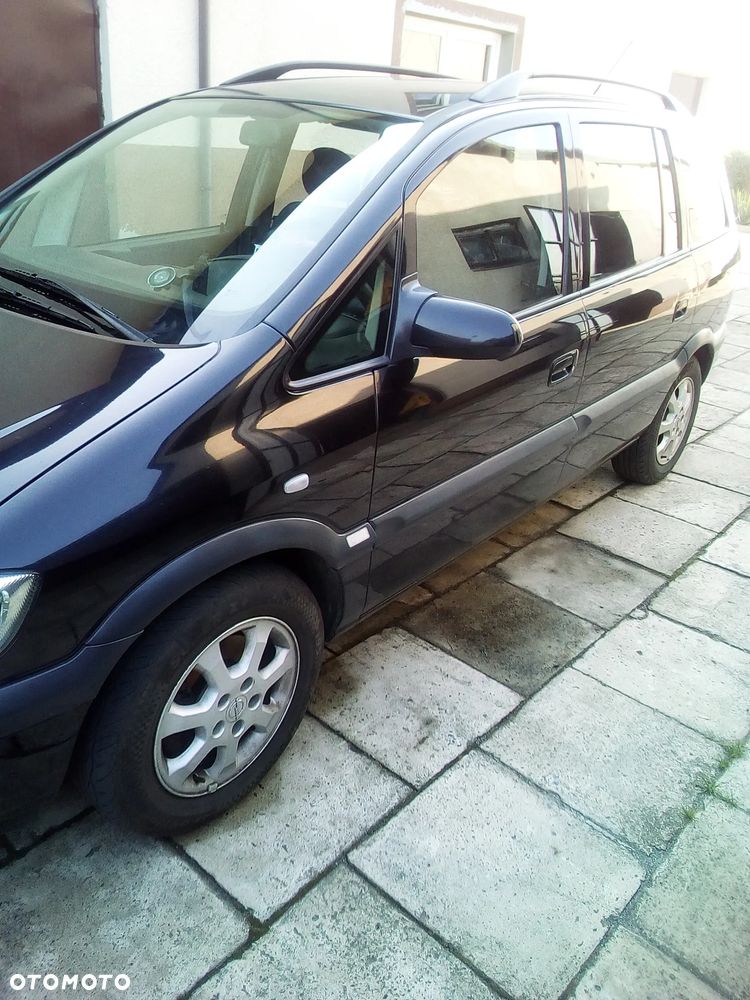 Opel Zafira 1.8 16V Comfort - 6