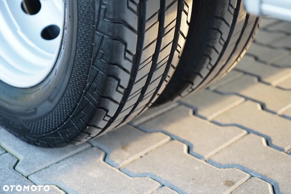 Volkswagen CRAFTER / KONTENER / WINDA /  2019 ROK / BLIŹNIAK / 3 MIEJSCA / - 17