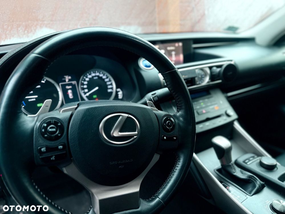 Lexus IS 250 Elegance - 17