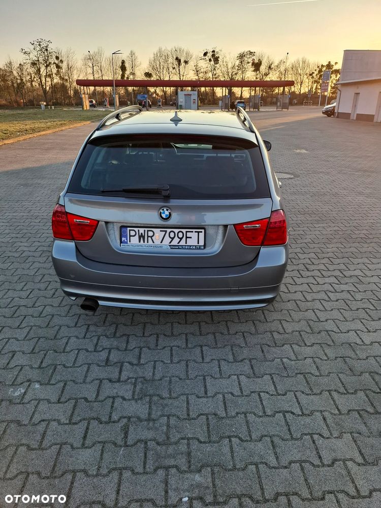 BMW Seria 3 318i Edition Lifestyle - 14
