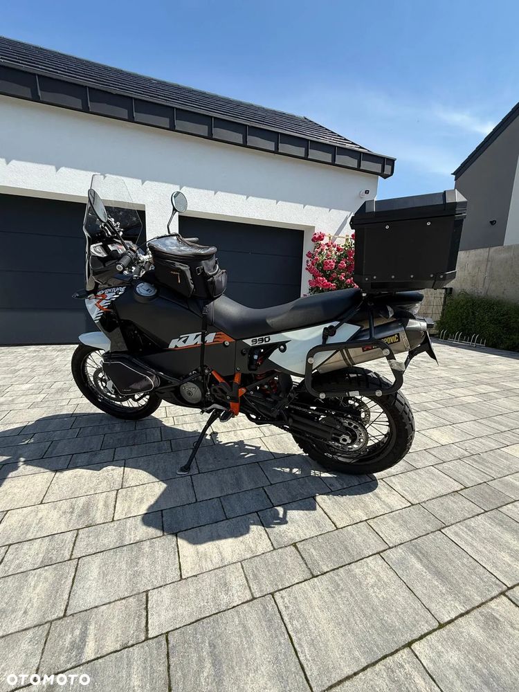 KTM Adventure - 2