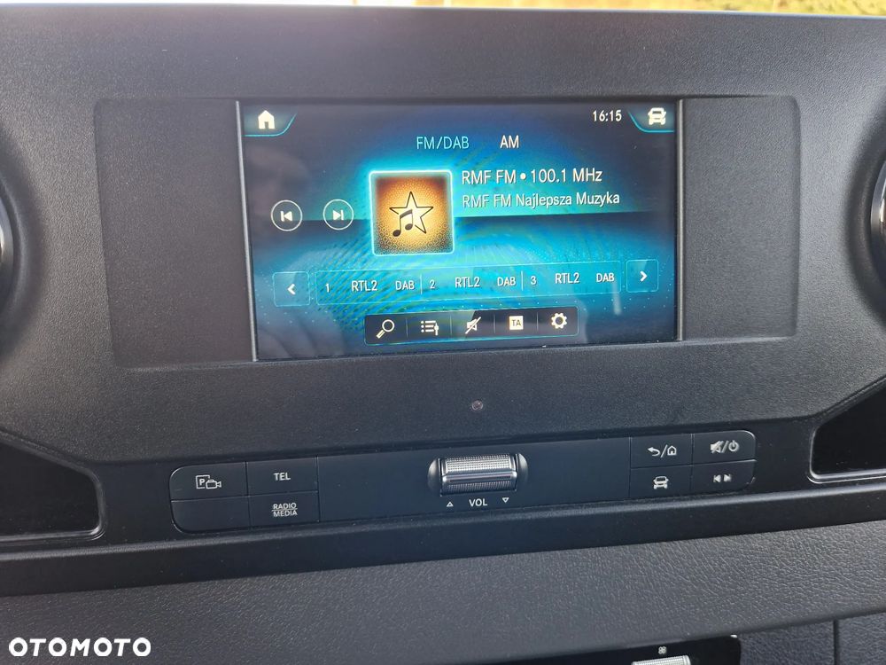 Mercedes-Benz SPRINTER - 20