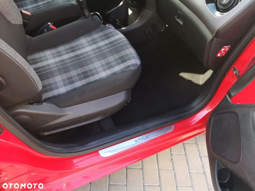 Peugeot 108 VTI 72 Top Allure - 23