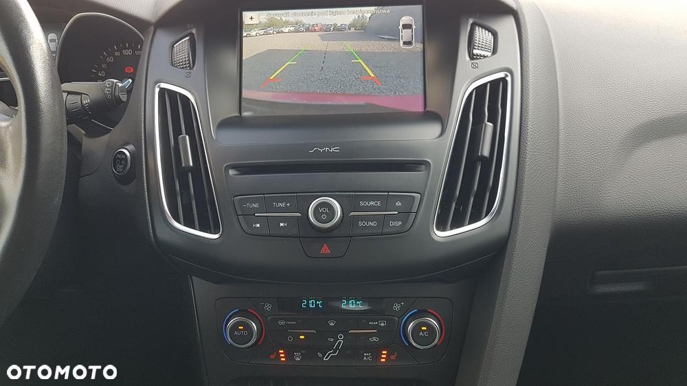 Ford Focus 1.5 EcoBlue Start-Stopp-System TITANIUM STYLE - 33