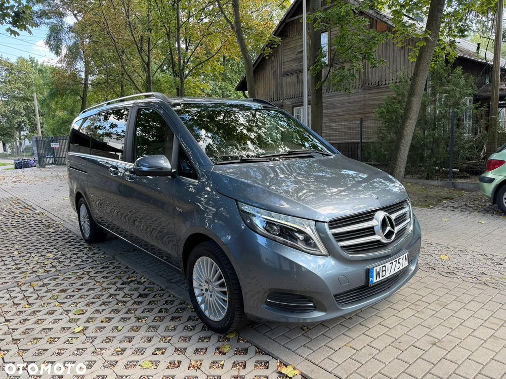 Mercedes-Benz Klasa V 250 d 4-Matic Avantgarde 7G-Tronic (długi) - 3