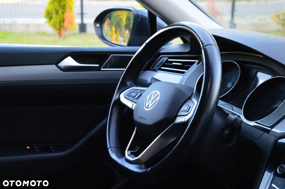 Volkswagen Passat 1.5 TSI EVO Business DSG - 29