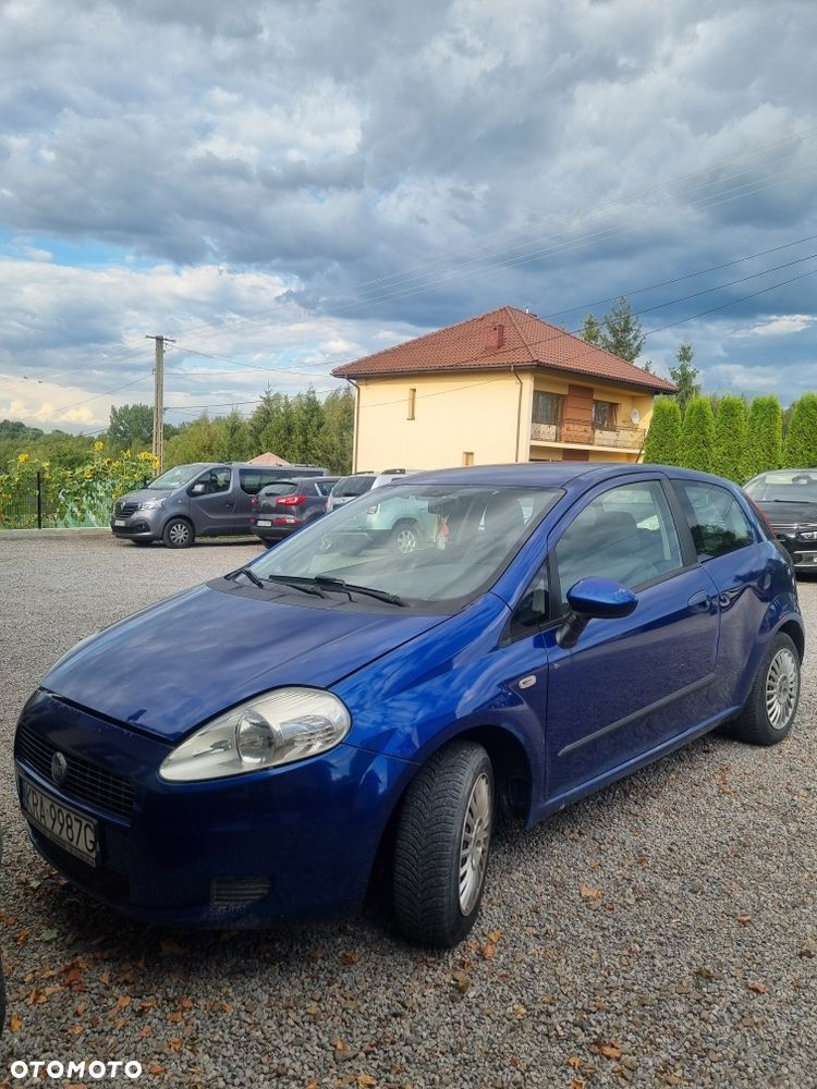 Fiat Grande Punto - 1