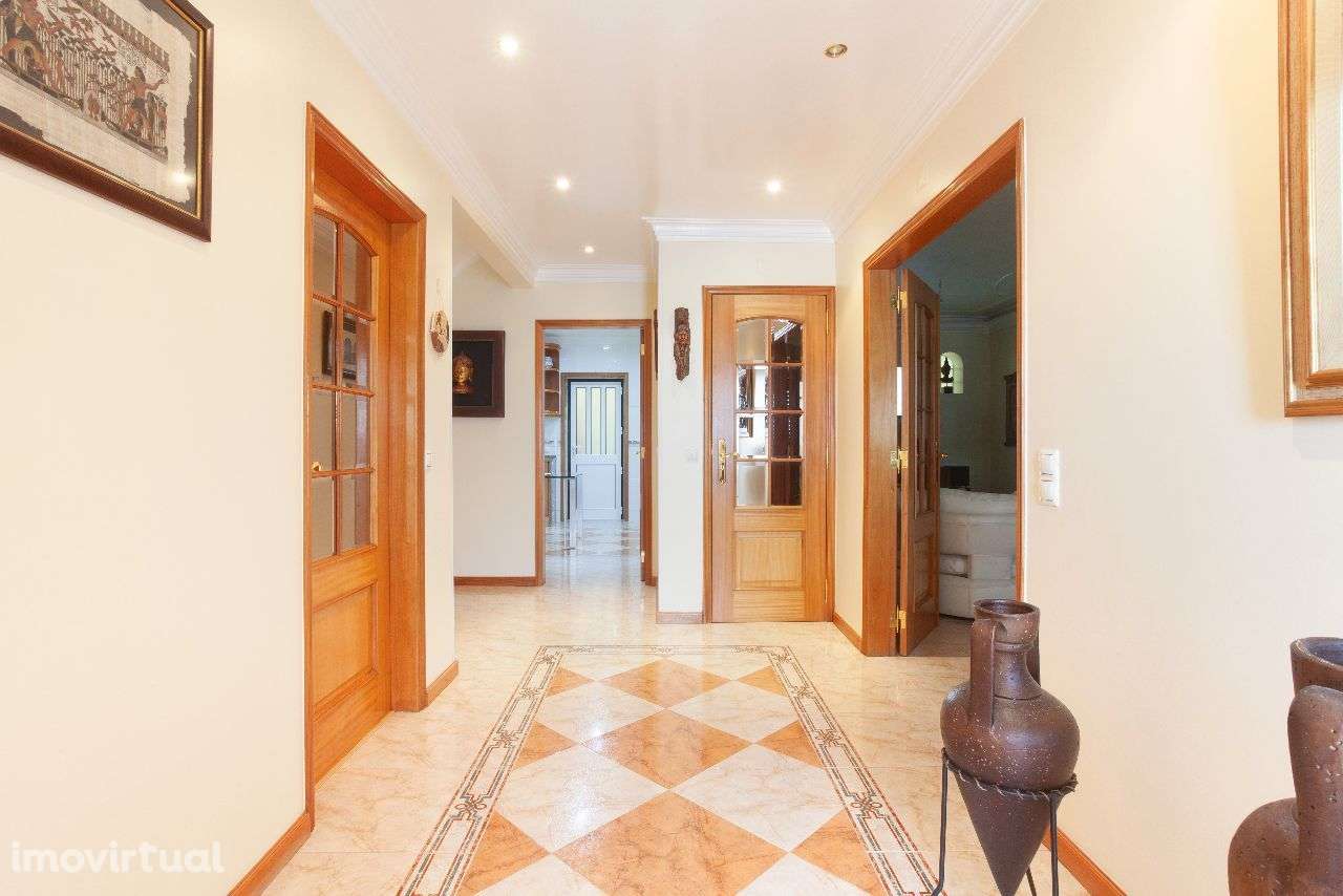 Moradia T4, São Domingos de Rana - Grande imagem: 3/38