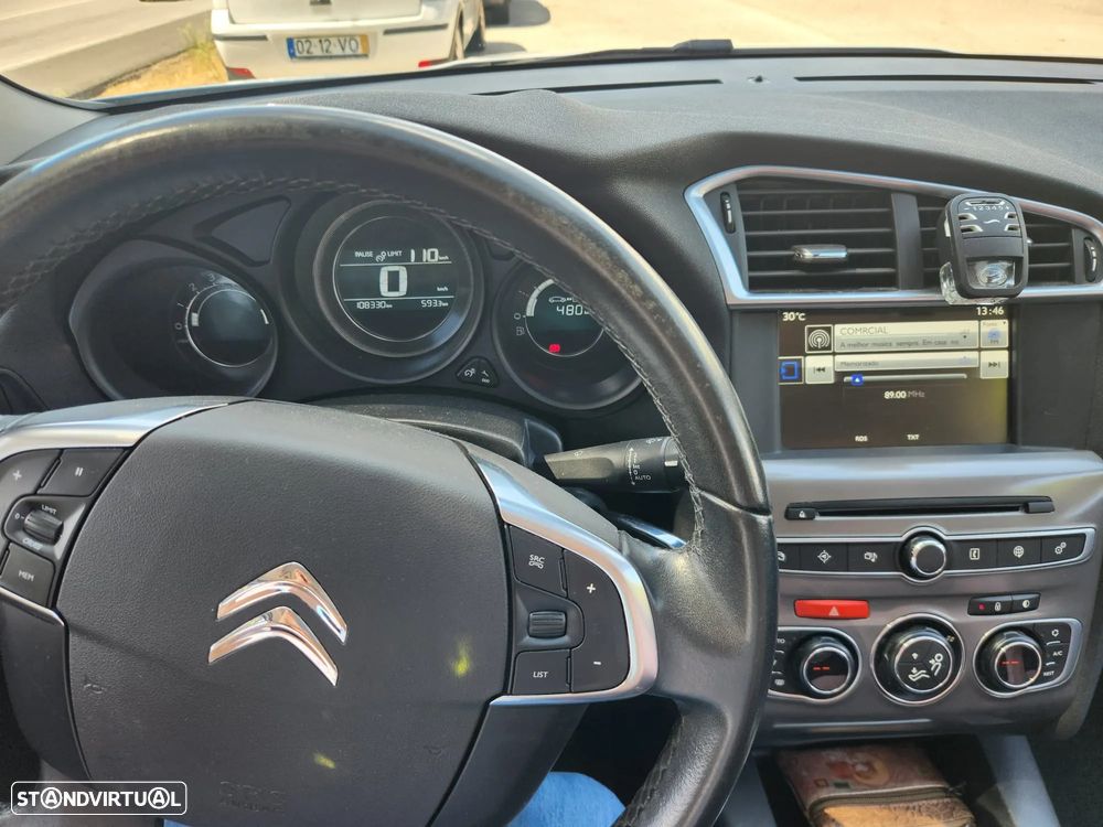 Citroën C4 1.2 PureTech Feel - 6