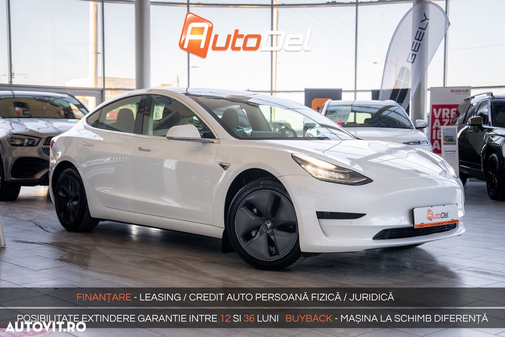 Tesla Model 3 - 2