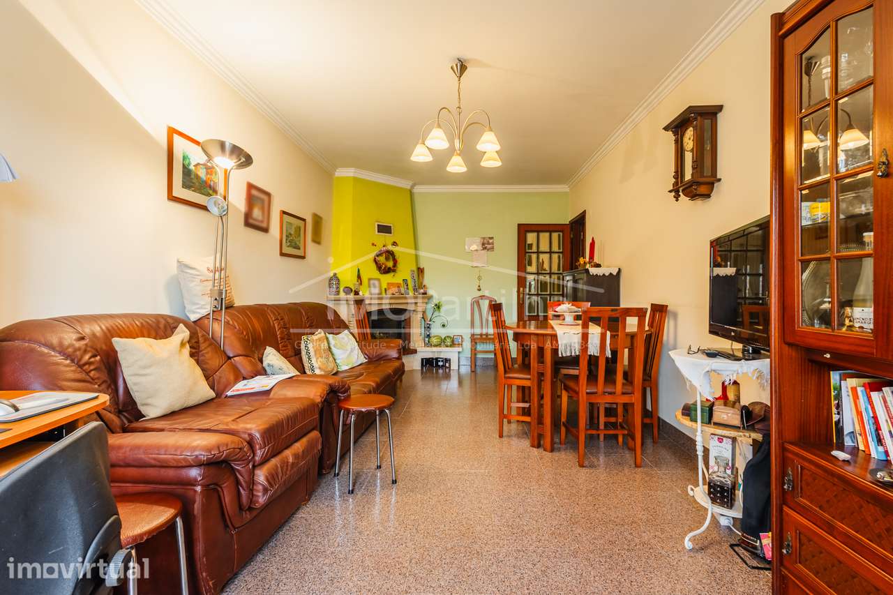 Apartamento T2 C/ Parqueamento Queluz - Grande imagem: 5/20