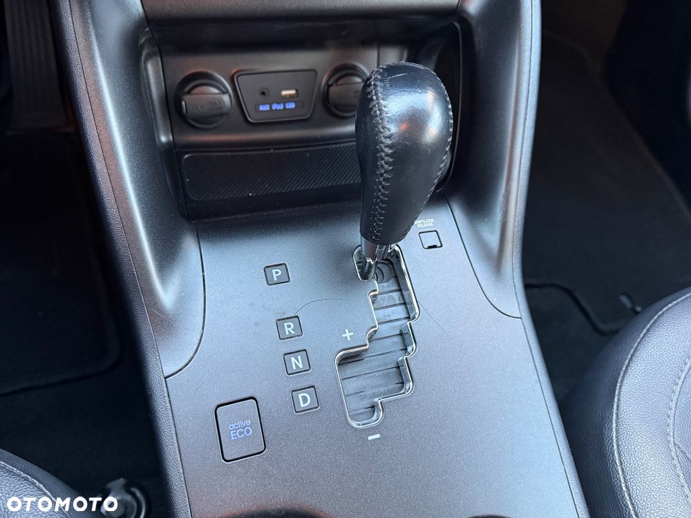 Hyundai ix35 2.0 CRDi 4WD Automatik Premium - 27